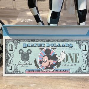 VINTAGE 1987 DISNEY DOLLAR